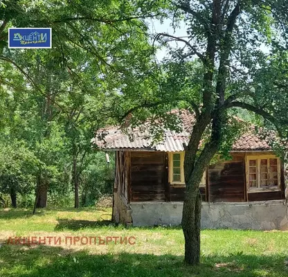 Снимка 4 — Къща във Велико Търново, с. Палици