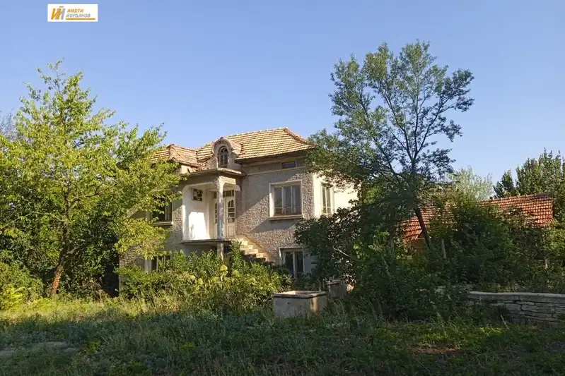 Къща във Велико Търново, с. Паскалевец