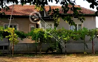 Къща във Велико Търново, с. Патреш