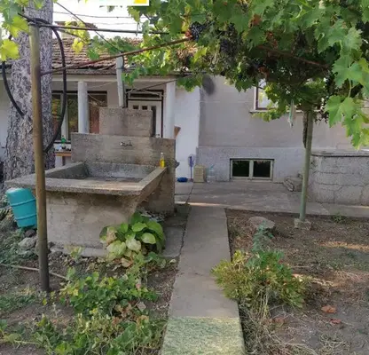 Photo 2 — House in Oblast Veliko Tyrnovo, Patresh