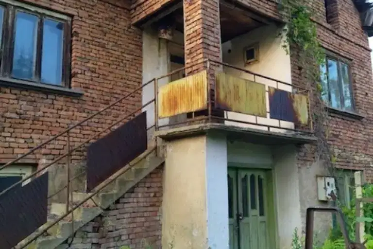 Къща във Велико Търново, с. Патреш