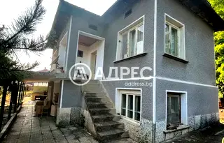 Къща във Велико Търново, с. Патреш