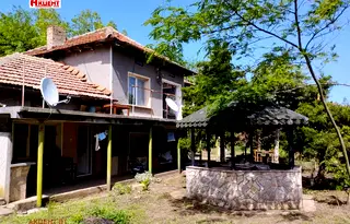 Къща във Велико Търново, с. Патреш