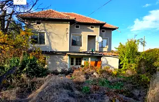 Къща във Велико Търново, с. Патреш
