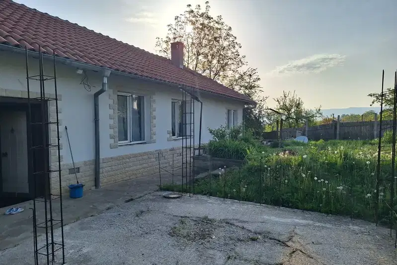 House in Oblast Veliko Tyrnovo, Pchelishte
