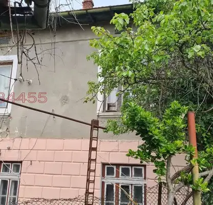 Снимка 2 — Къща във Велико Търново, с. Пчелище