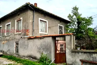 Къща във Велико Търново, с. Пчелище