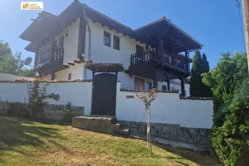 House in Oblast Veliko Tyrnovo, Petkovci