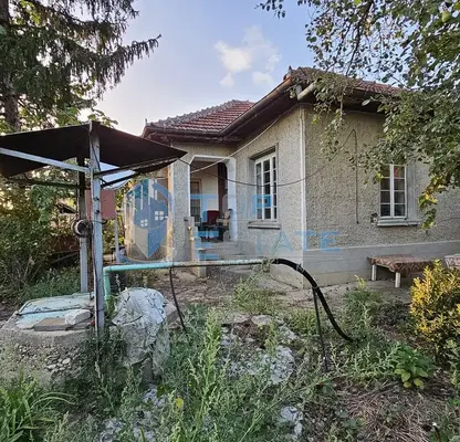 Photo 2 — House in Oblast Veliko Tyrnovo, Pisarevo