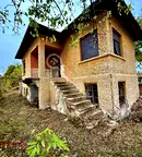 Къща във Велико Търново, с. Поликраище