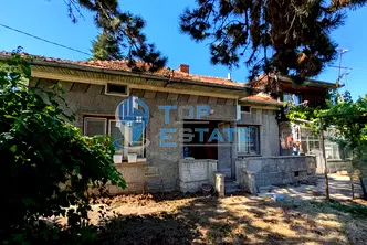 Къща във Велико Търново, с. Поликраище