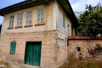 Къща във Велико Търново, с. Присово