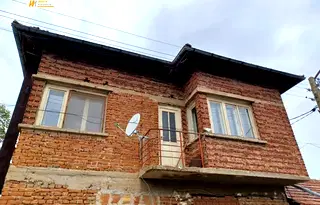 Къща във Велико Търново, с. Пушево