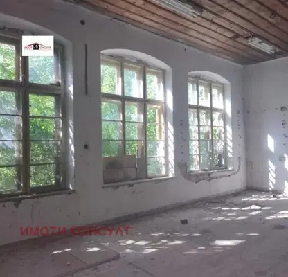 Снимка 4 — Къща във Велико Търново, с. Пушево