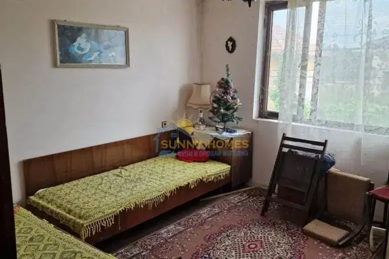 House in Oblast Veliko Tyrnovo, Pyrvomaici