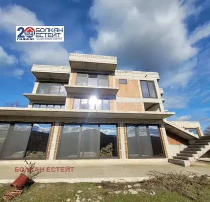 Photo 2 — House in Oblast Veliko Tyrnovo, с. Радковци