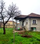 Къща във Велико Търново, с. Ресен