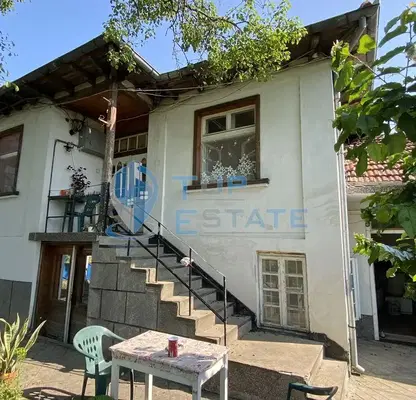 Photo 2 — House in Oblast Veliko Tyrnovo, Resen