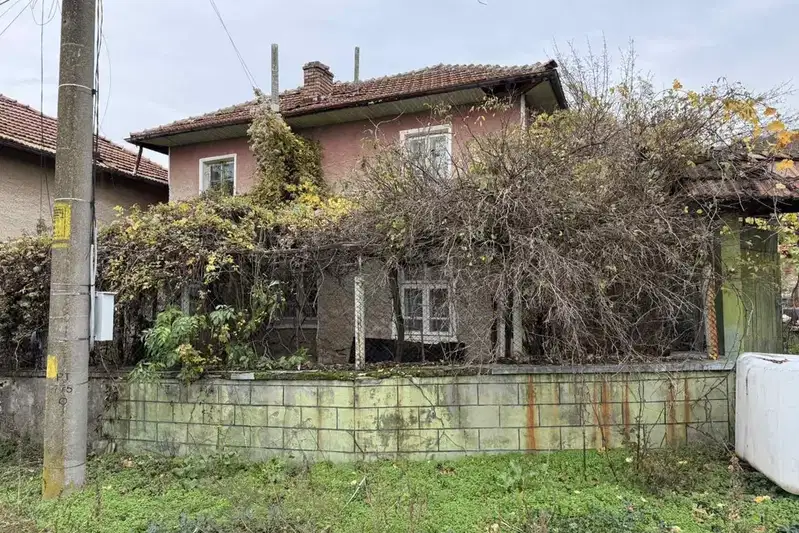 House in Oblast Veliko Tyrnovo, Samovodene