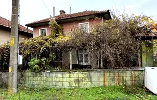 Къща във Велико Търново, с. Самоводене