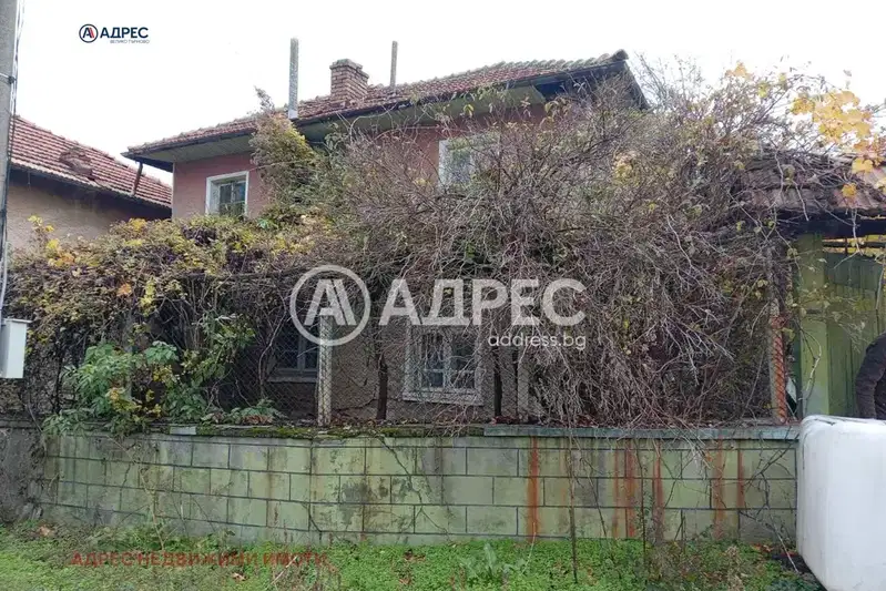 House in Oblast Veliko Tyrnovo, Samovodene