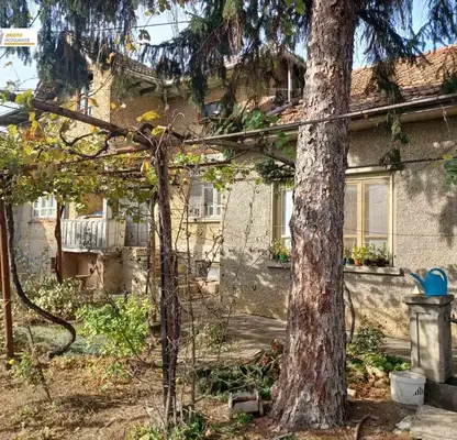 Photo 2 — House in Oblast Veliko Tyrnovo, Samovodene