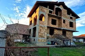 Къща във Велико Търново, с. Самоводене