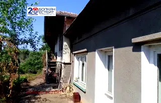 Къща във Велико Търново, с. Стефан Стамболово