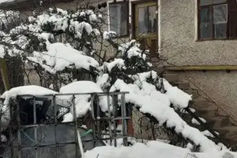 Къща във Велико Търново, с. Градина