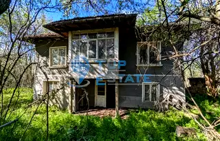 Къща във Велико Търново, с. Страхилово