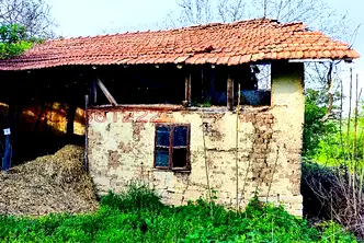 Къща във Велико Търново, с. Стрелец