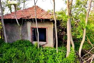 Къща във Велико Търново, с. Стрелец