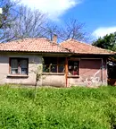 Къща във Велико Търново, с. Стрелец