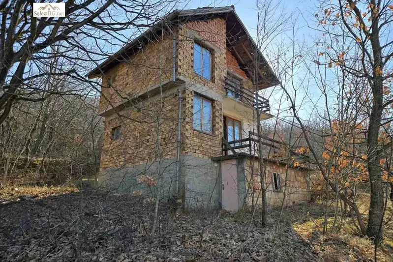 Къща във Велико Търново, с. Велчево