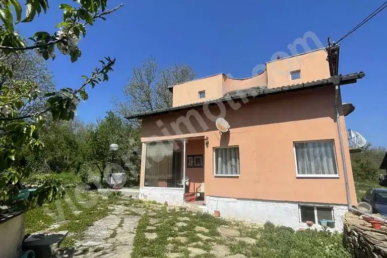 House in Oblast Veliko Tyrnovo, Vetrinci