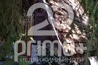 Къща във Велико Търново, с. Ветринци