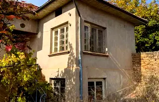 Къща във Велико Търново, с. Вишов