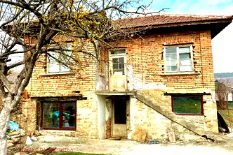 Къща във Велико Търново, с. Вишов