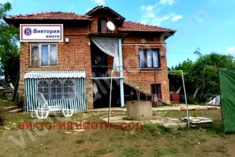Къща във Велико Търново, с. Вишов