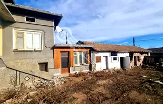 Къща във Велико Търново, с. Вишов