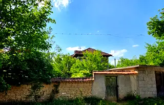 Къща във Велико Търново, с. Водолей