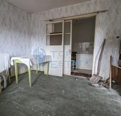 Снимка 4 — Къща във Велико Търново, с. Вонеща вода