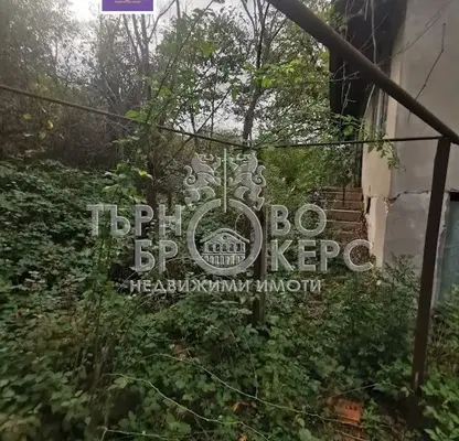 Снимка 3 — Къща във Велико Търново, с. Ялово