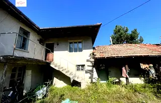 Къща във Велико Търново, с. Ялово
