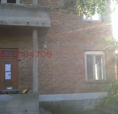 Снимка 5 — Двуетажна къща с голям двор в гр. Дунавци, област Видин