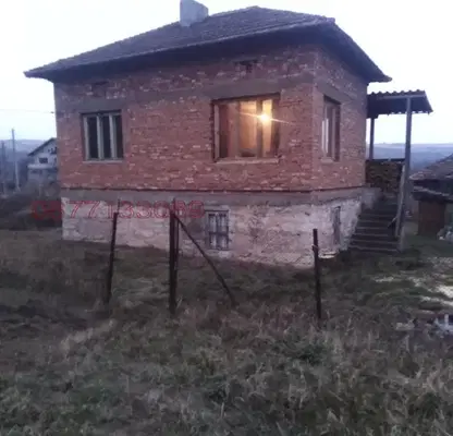 Снимка 4 — Къща във Видин, с. Синаговци
