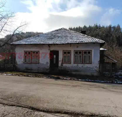 Снимка 2 — Къща във Видин, с. Стакевци