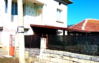 Къща във Враца, Мездра