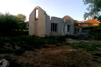 Къща във Враца, Мездра
