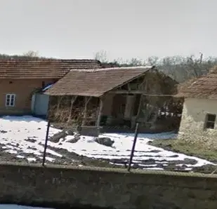 Снимка 4 — Къща с 2 стаи в гр. Мизия, област Враца на голям парцел